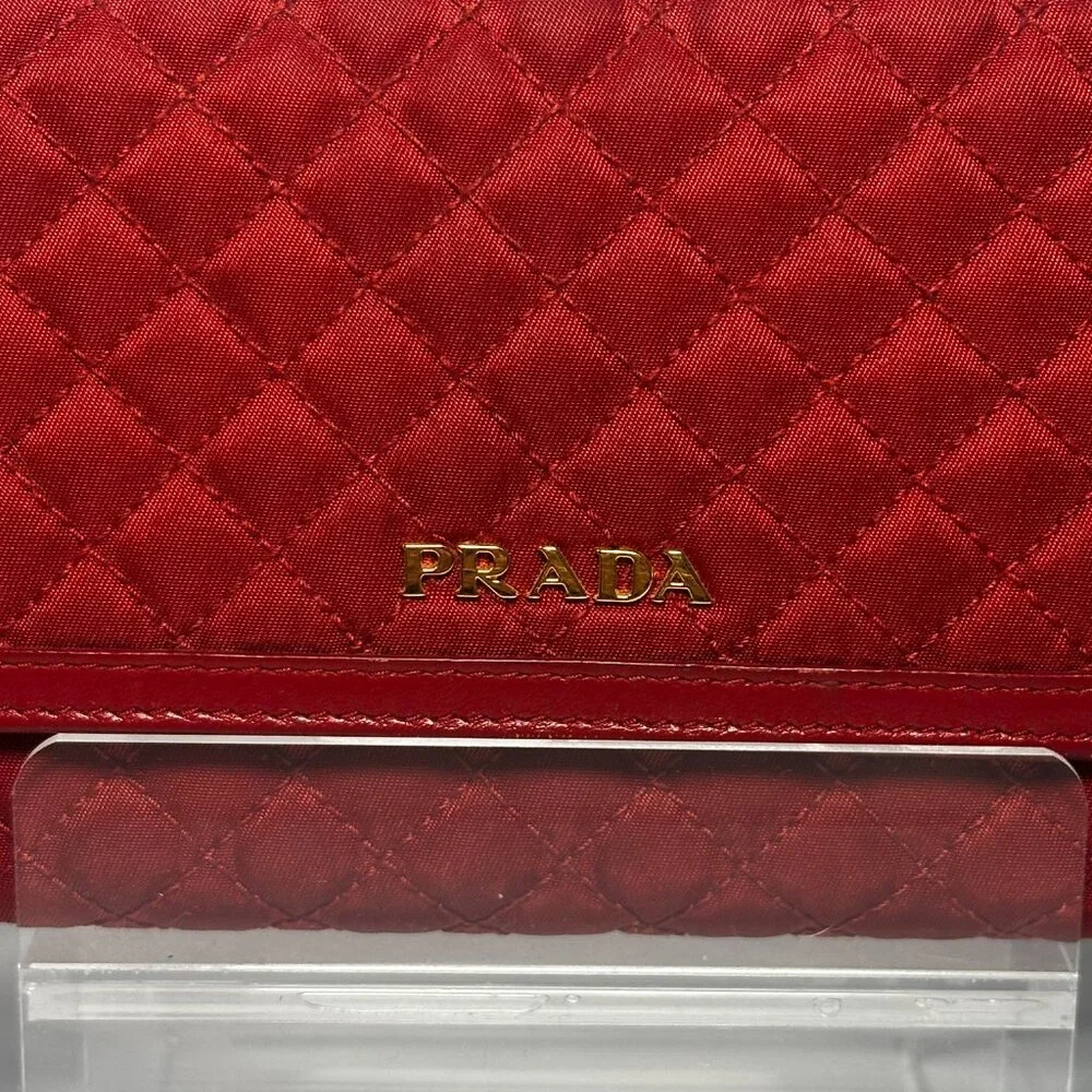 Prada Red Quilted Nylon Flap Wallet Gold Logo - Picture 3 of 8